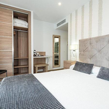 Hostal Boutique Aurora نيرخا المظهر الخارجي الصورة