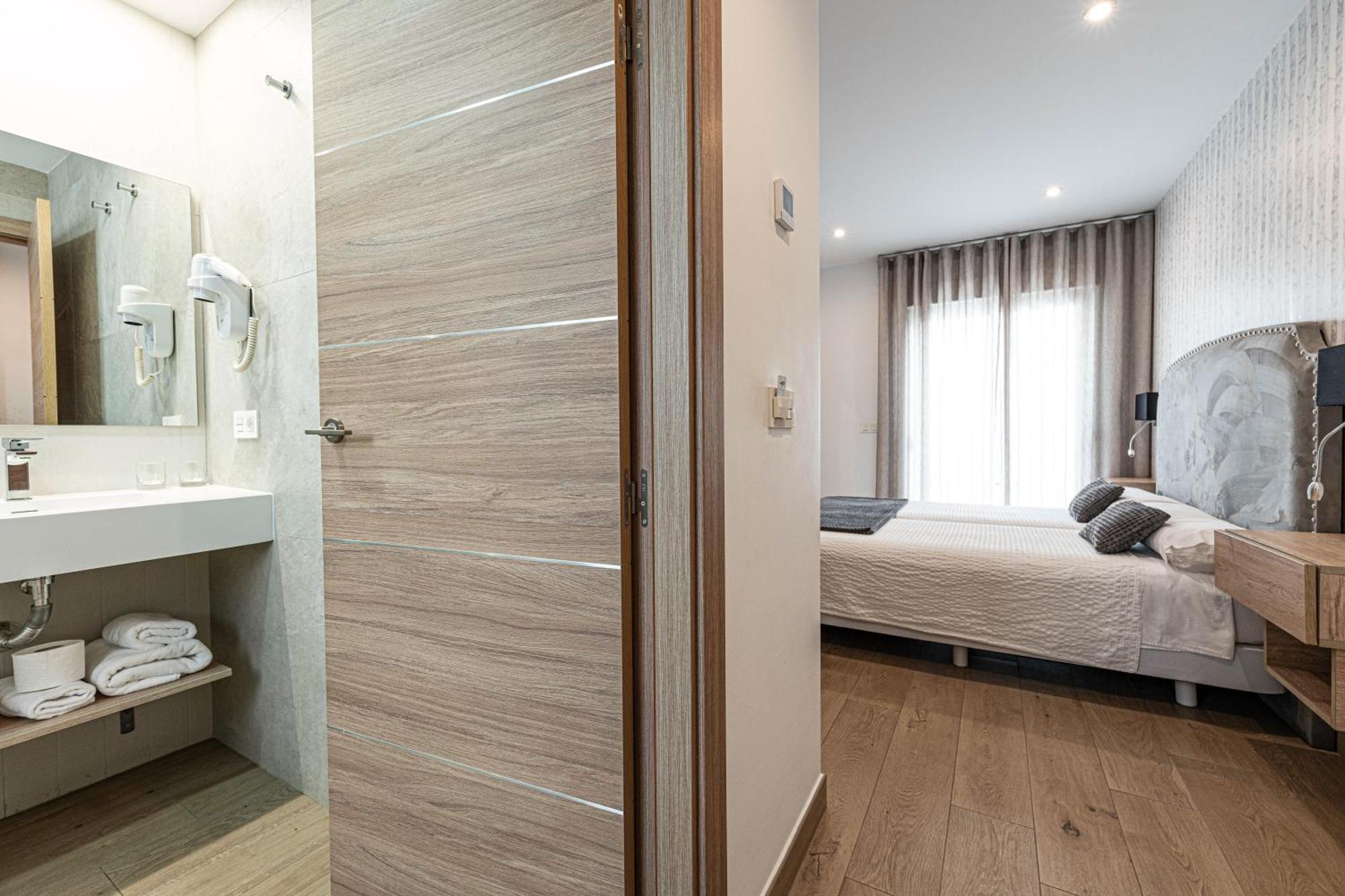 Hostal Boutique Aurora نيرخا المظهر الخارجي الصورة